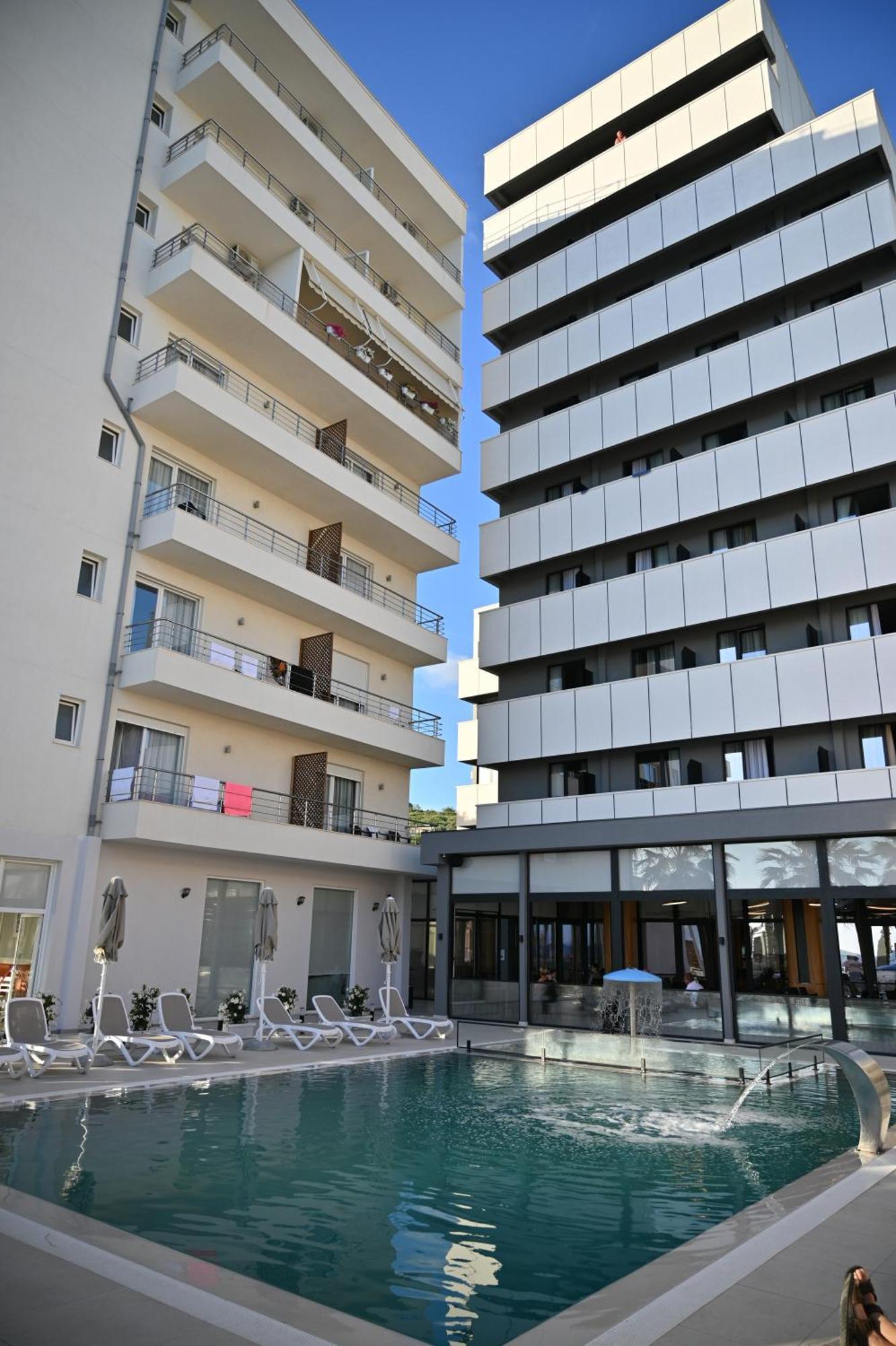 Adria Palace Hotel Durres Exterior photo